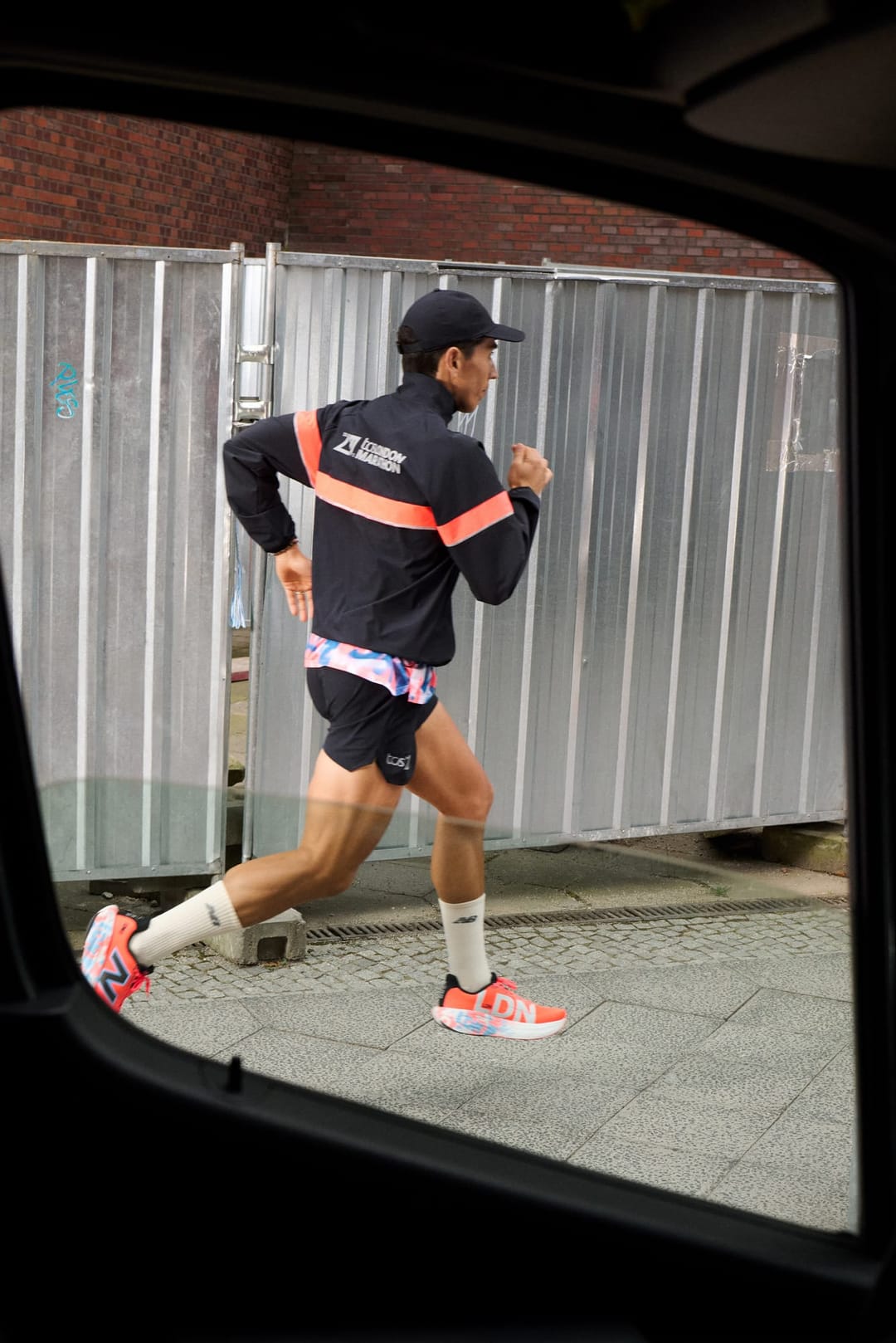 New Balance London Marathon Article Media Image 2x3 Desktop&Mobile 06