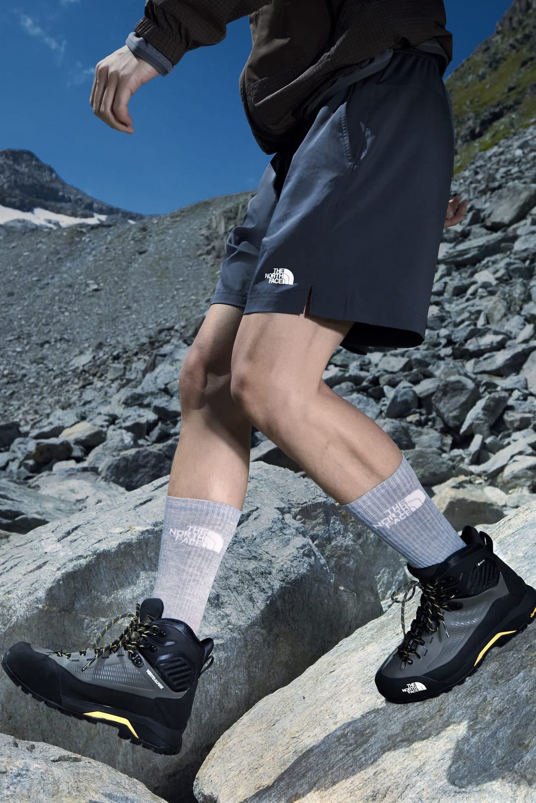 The North Face HKe Media Image 2x3 4